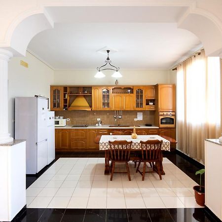 Villa Mare - For Families & Groups Vlore Bagian luar foto