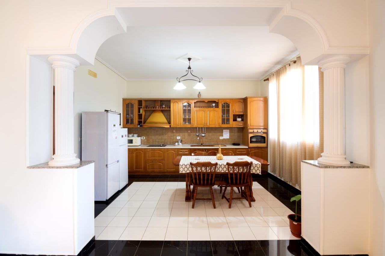 Villa Mare - For Families & Groups Vlore Bagian luar foto